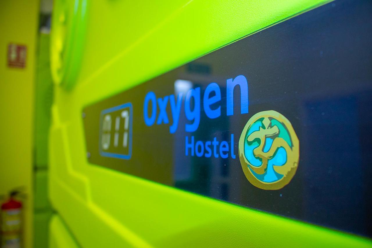 מדריד Oxygen Hostel Capsula מראה חיצוני תמונה